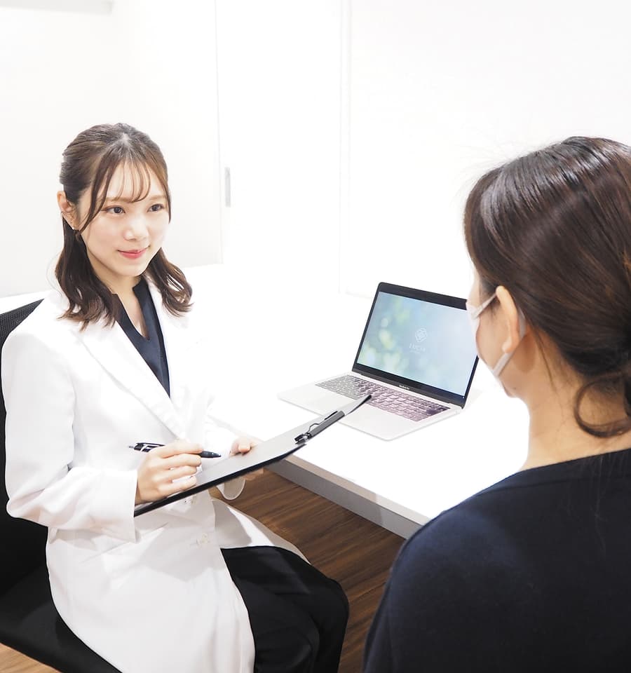 丁寧にカウンセリングします