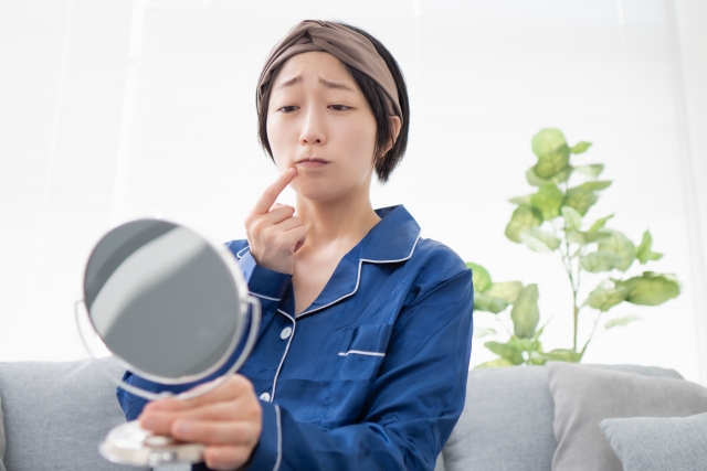 「顔脱毛で老ける」に科学的根拠はなし